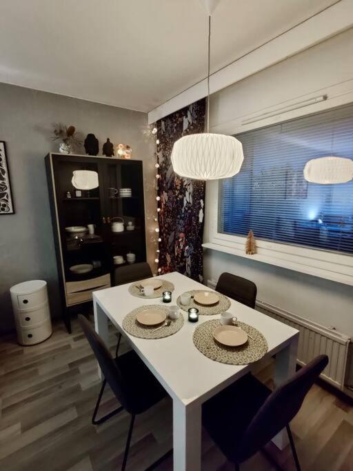 Peaceful City Center Apartment 로바니에미 외부 사진