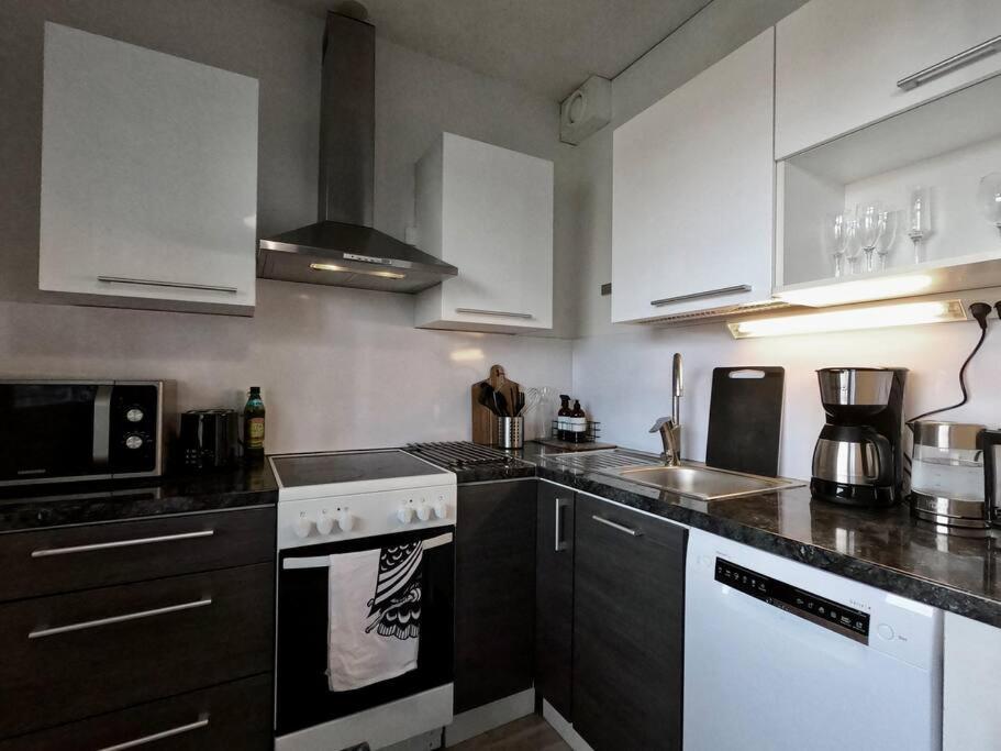 Peaceful City Center Apartment 로바니에미 외부 사진